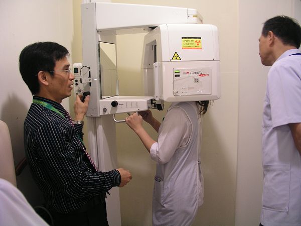 中華民國醫事放射師公會全國聯合會來院評定「基層醫事機構游離輻射防護品質」